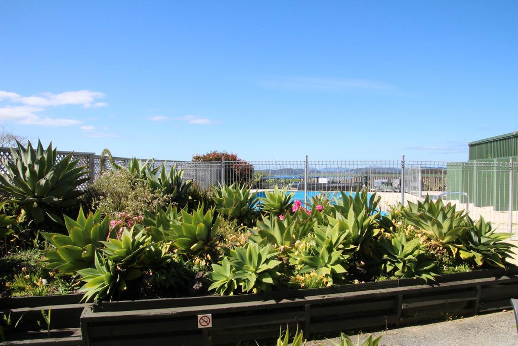 Cook'S Lookout Motel Paihia Exterior photo