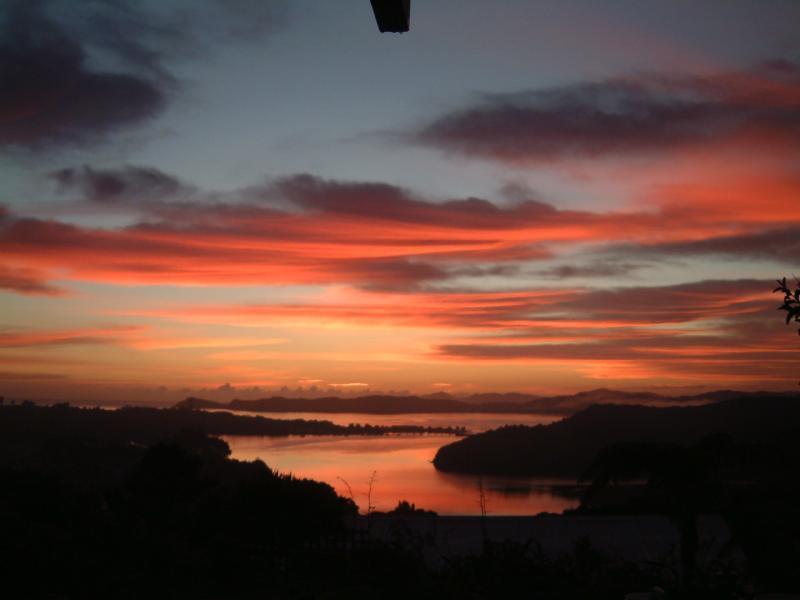 Cook'S Lookout Motel Paihia Exterior photo