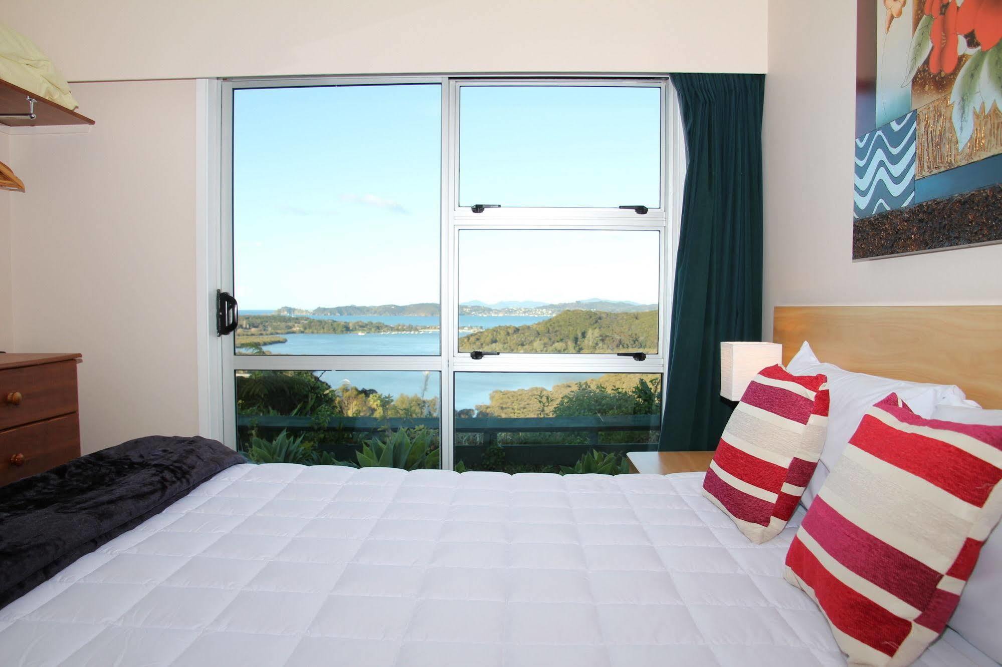 Cook'S Lookout Motel Paihia Exterior photo